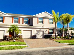 26915 Juniper Bay Dr, Zephyrhills, FL 33544