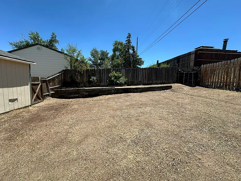 Exterior Back Yard