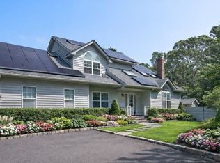 97 Spring Close Hwy, East Hampton, NY 11937