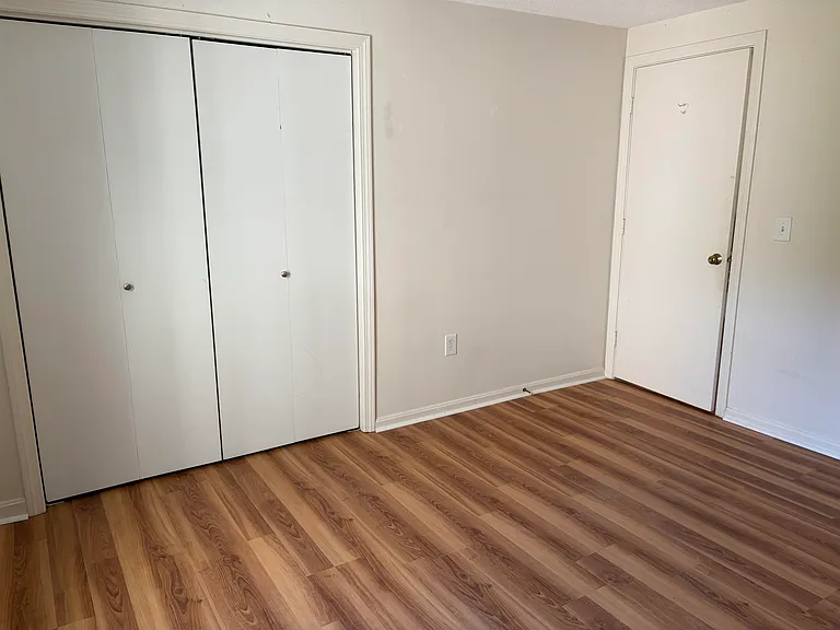 1007 White Cedar Blvd — Photo 16