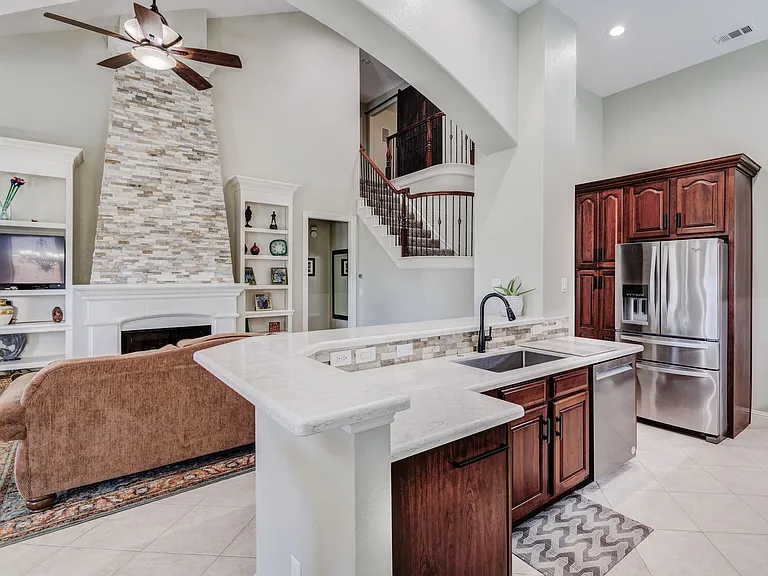 2045 Mason Dr — Photo 17