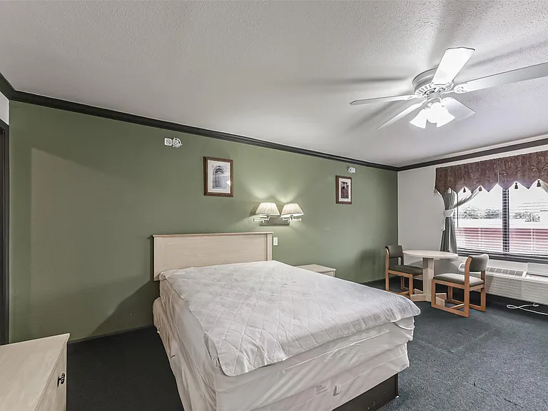 1025 Swanson St #212 — Photo 12