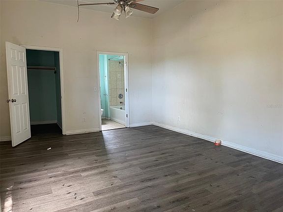 5th image of 1228 36th Ave W