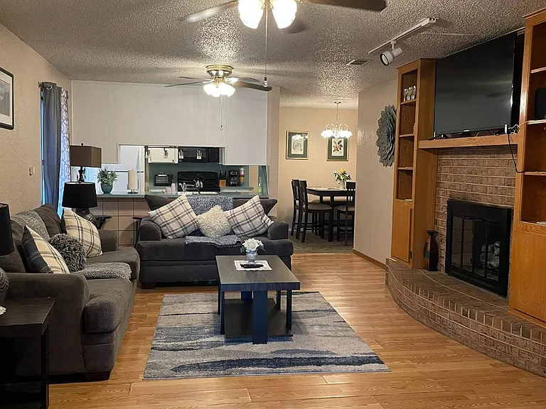 2707 NE Euclid Ave — Photo 12