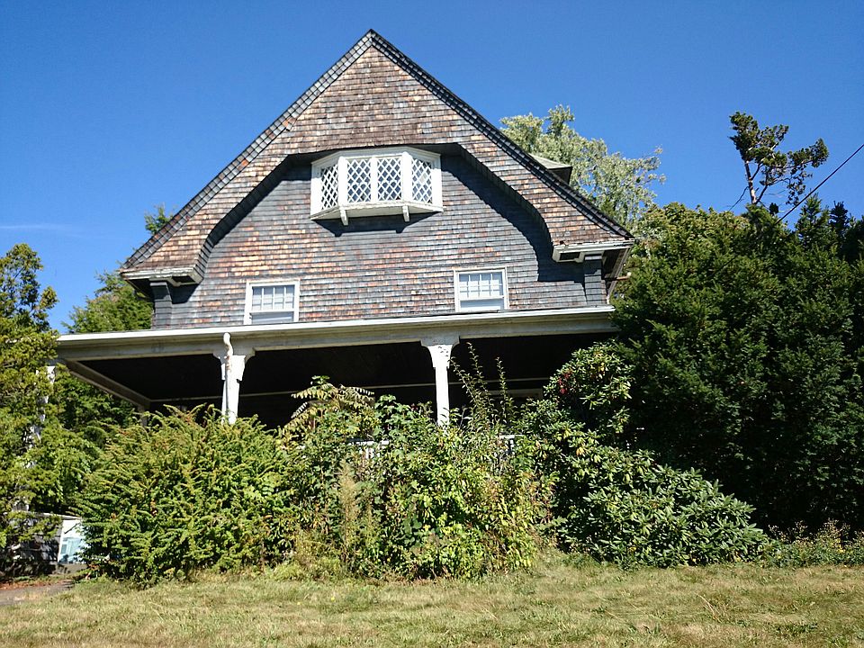 2nd image of 16 Carruth St