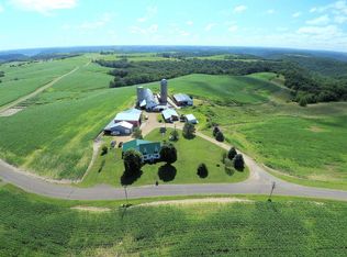 S4478 Curti Rd, Genoa, WI 54632