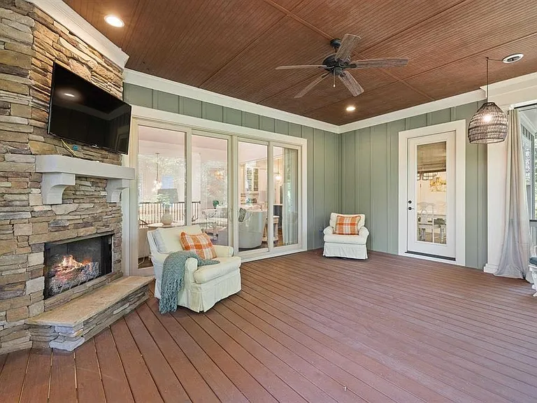 1020 Bridle Bit Ln — Photo 55