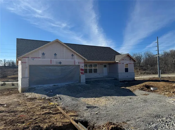 4003 Bishop Ct, Jackson, MO 63755