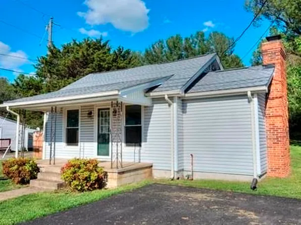 9 Bradley Ln, Waynesboro, VA 22980