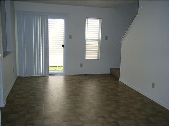 5th image of 10220 Cumberland Pointe Blvd