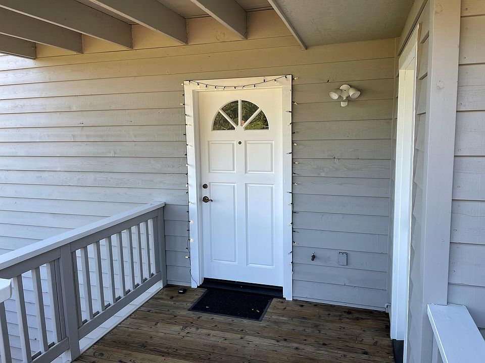 1st image of 1782 Londonderry Ln