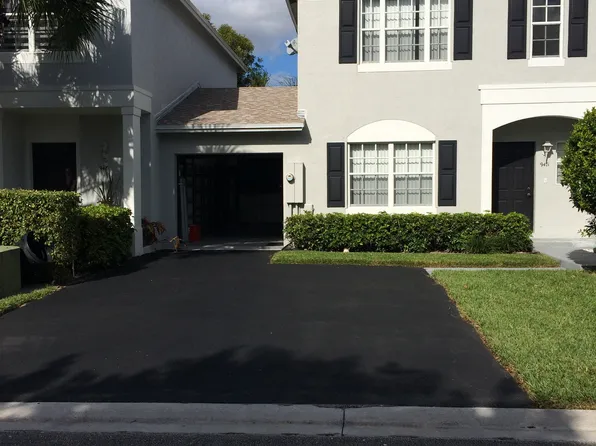 9471 Stanley Ln, Fort Lauderdale, FL 33321