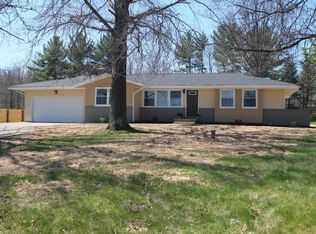 1568 S Plainview Dr, Akron, OH 44321