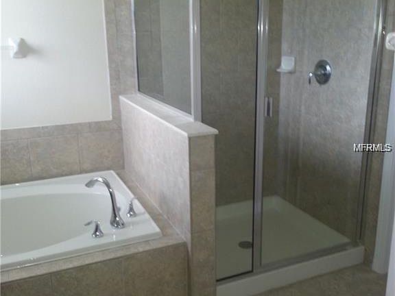5th image of 1115 Ballard Green Pl