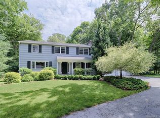 93 Buckboard Ln, Fairfield, CT 06824