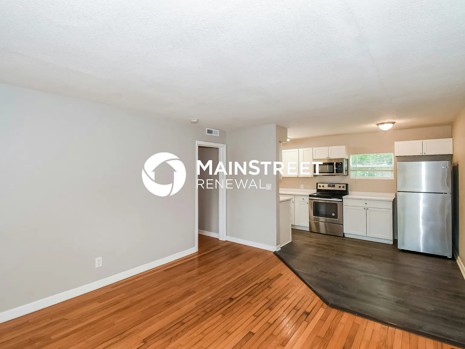 6533 Burgundy Rd S — Photo 4