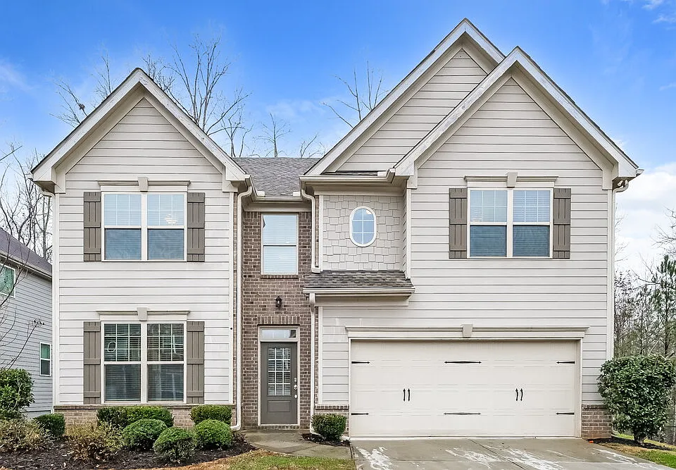 345 Lenore Ct