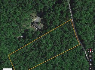 20 Sunnybrook Farm Rd, Bridgton, ME 04009