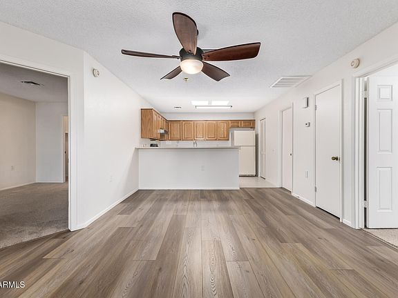 5th image of 14300 W BELL Road #80
