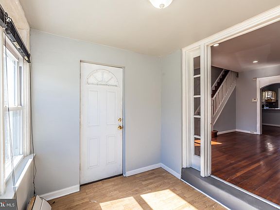 2nd image of 8123 Suffolk Ave