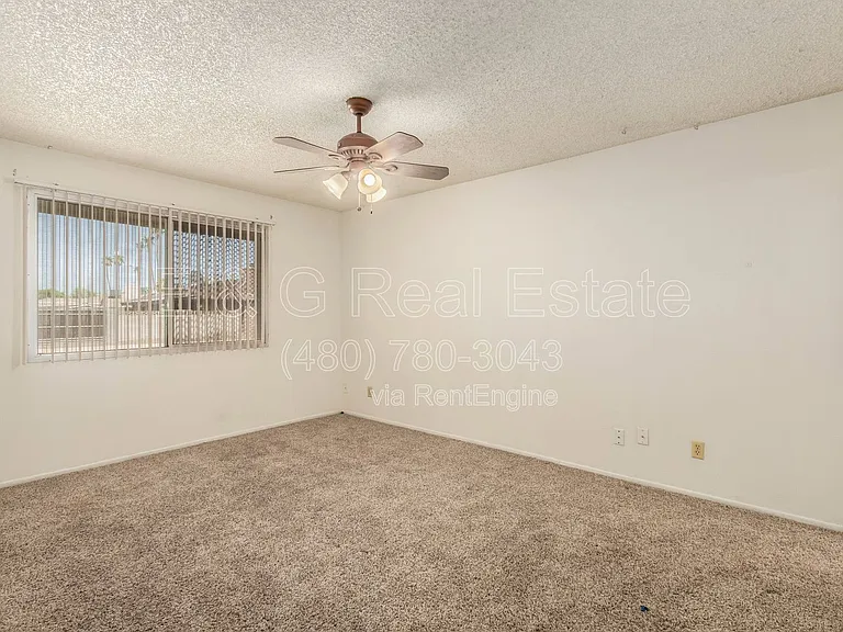 4013 S Hazelton Ln — Photo 15