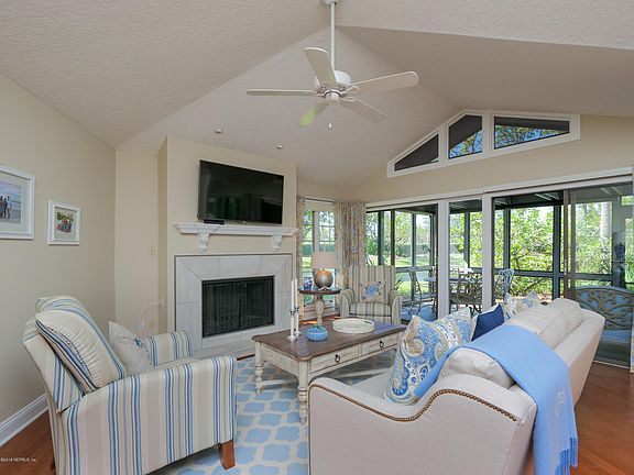 2nd image of 305 Quail Pointe Dr