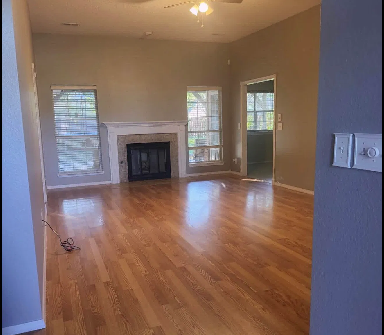 3 bed, 1463 sqft, $1,750 — Photo 2