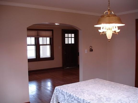 Dining looking to Living Room