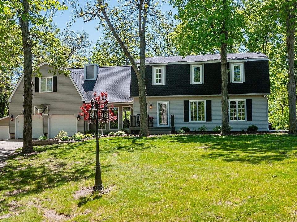 1st image of 33080 Fox Creek Dr