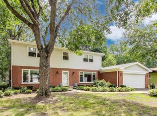 317 E Forest Ln, Palatine, IL