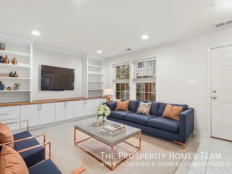 7207 Barry Ln — Photo 8