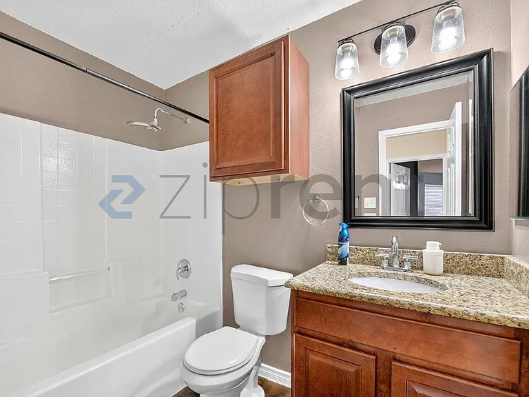 1012 Triple Crown Dr — Photo 19