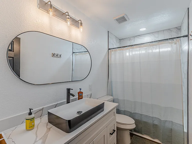 Rosewood Ln — Photo 9