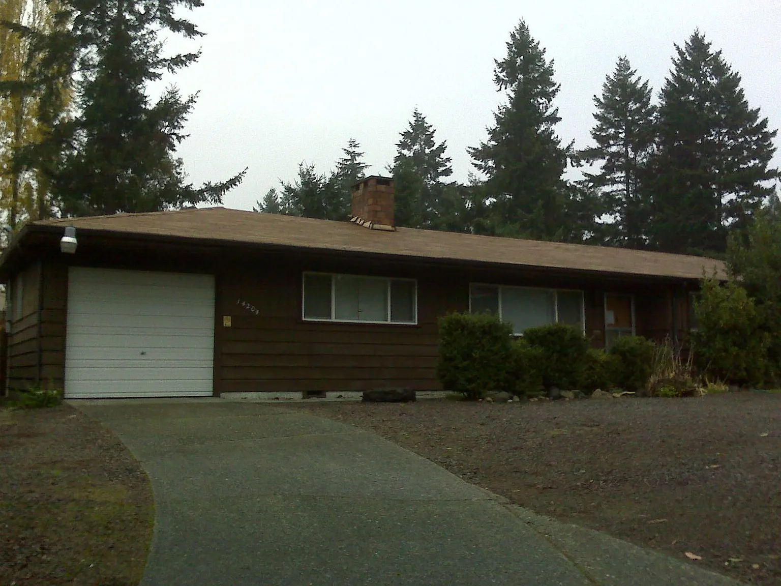 14204 SE 40th St photo 1