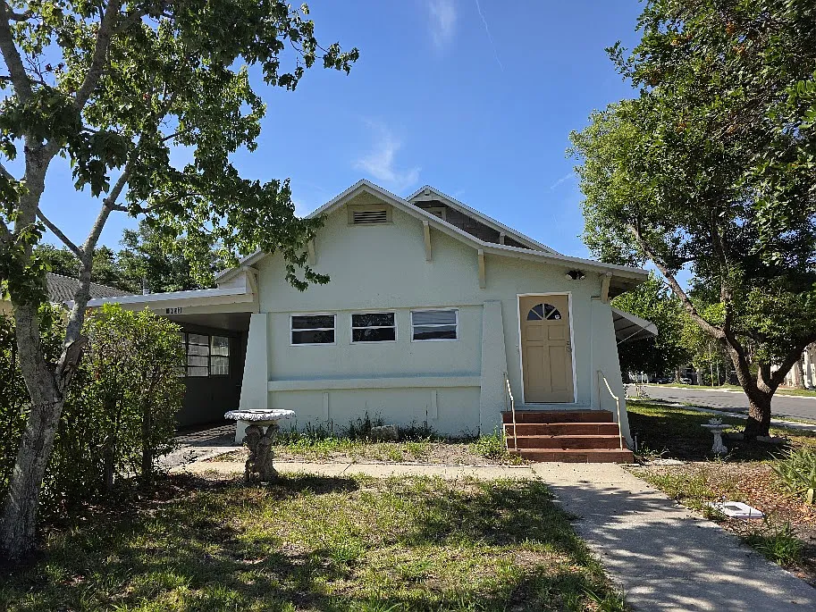 2 bed, 2.5 bath, 1416 sqft, $2,100 — Photo 2