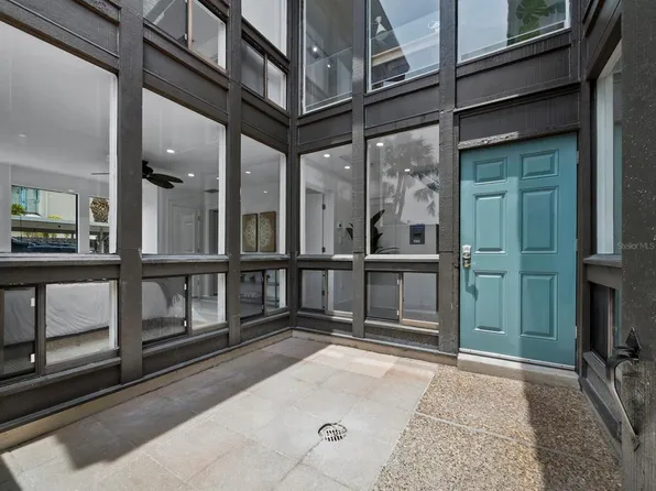 800 S Boulevard Of The Presidents #19, Sarasota, FL 34236