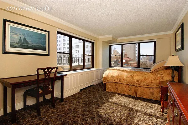 Sold by Corcoran | media 7