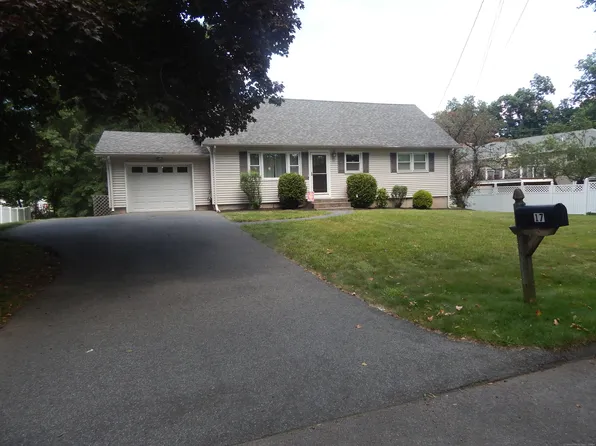 17 Overlook Road, Meriden, CT 06450
