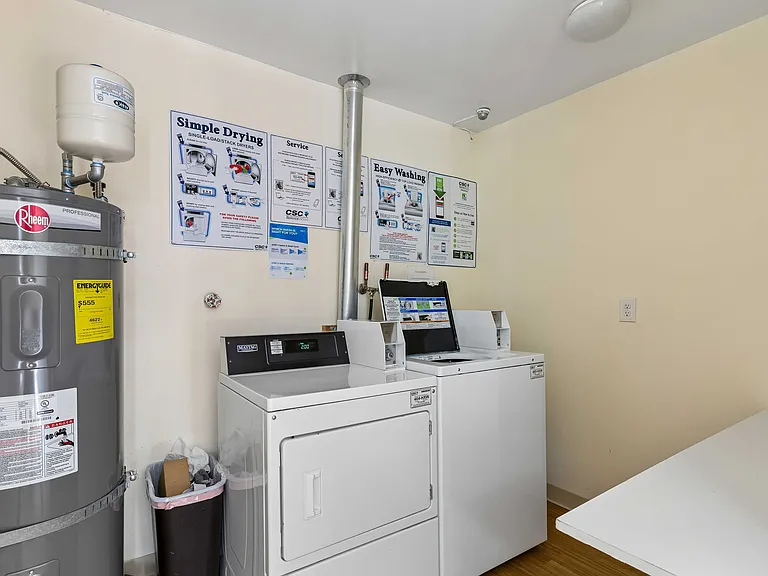 10129 Main St #301 — Photo 20
