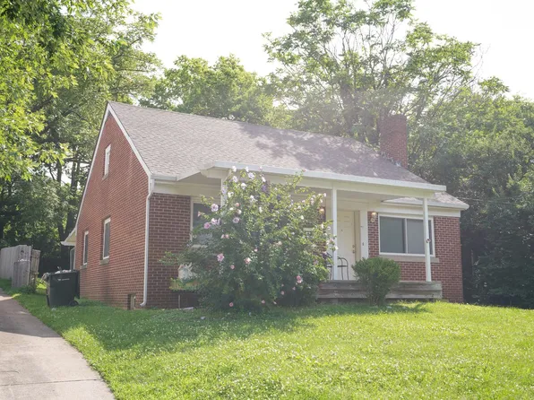 417 Pyke Rd, Lexington, KY 40504