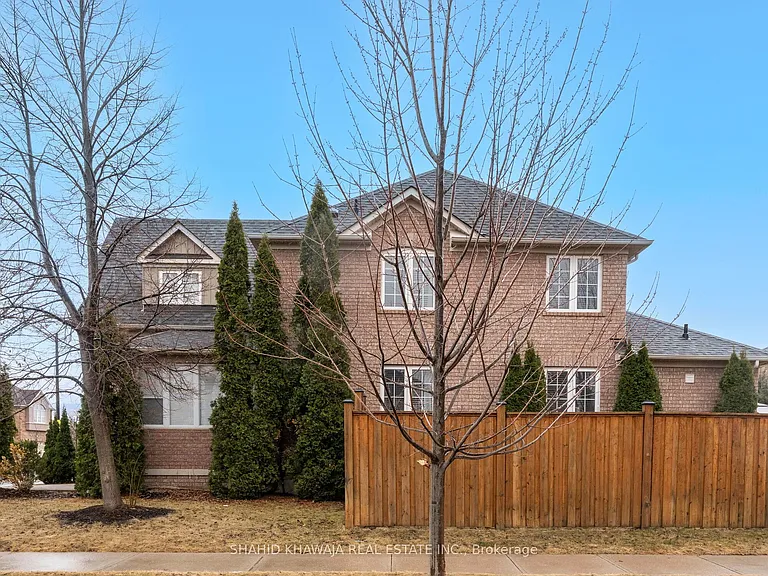 7282 Blackwood Mews — Photo 3