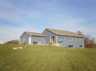 S8855 Rainbow Rd, Fall Creek, WI 54742
