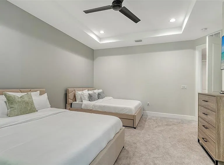 1537 Siesta Dr — Photo 47