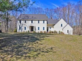 16 Powderhouse Ln, Boxford, MA 01921