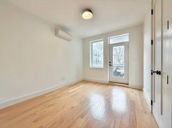 102 Central Avenue image 9 of 15