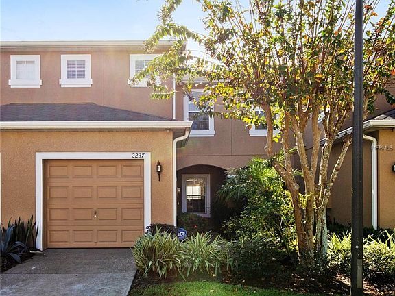 4th image of 2237 Leland Ln