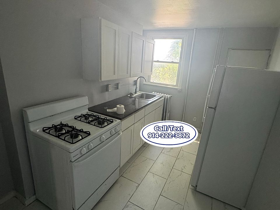 1st image of 63 Oak St APT 2L