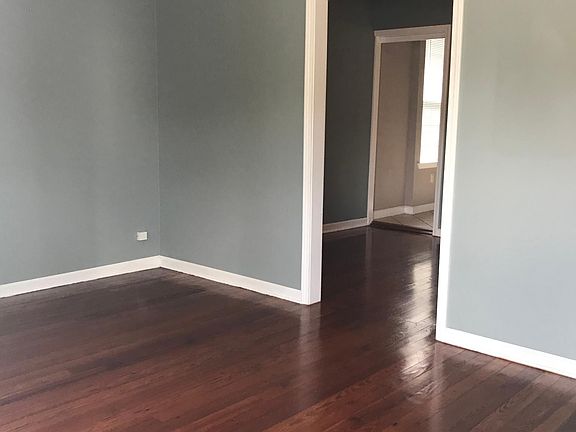 2nd image of 5234 Tchoupitoulas St