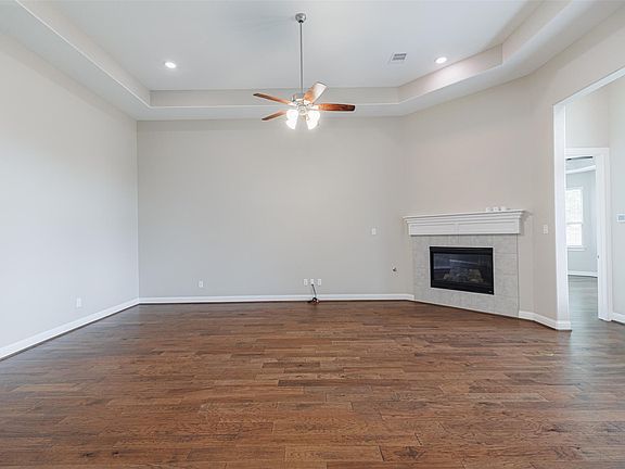 5th image of 1803 Pepper Grove Ln