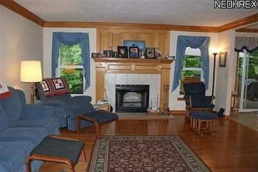 3rd image of 463 Whitebark Cir
